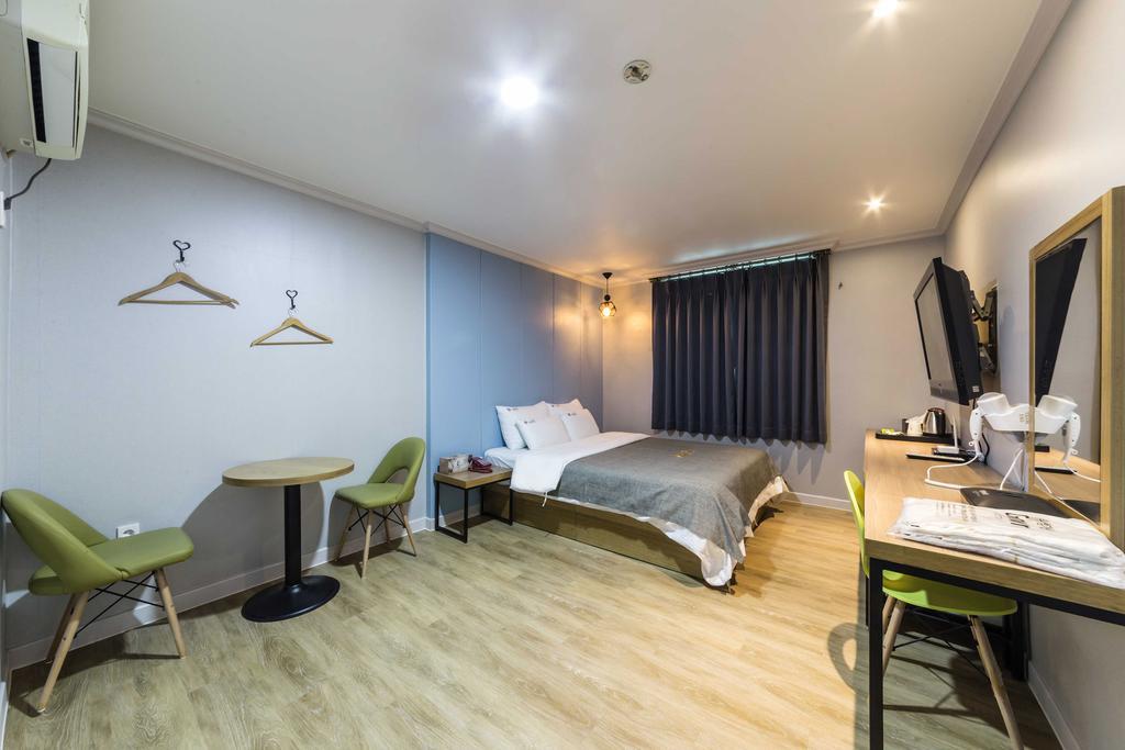 Ost Hotel Chuncheon Exterior photo